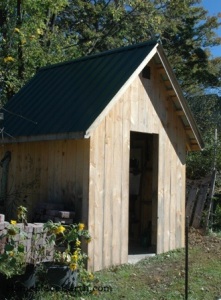 garden shed-front